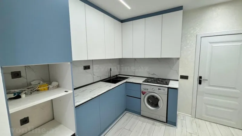 Satılır 3 otaqlı Mənzil Köhnə tikili 85 m² Əhmədli m.