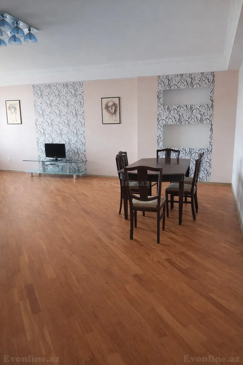 Kirayə verilir 3 otaqlı Mənzil Yeni tikili 130 m² Həzi Aslanov m. - şəkil 3