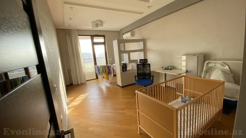 Satılır 3 otaqlı Mənzil Yeni tikili 150 m² Gənclik m. - şəkil 6