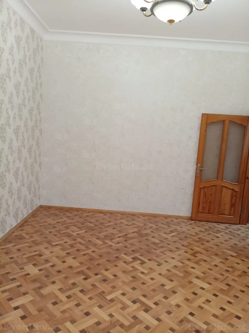 Satılır 3 otaqlı Mənzil Köhnə tikili 80 m² Sumqayıt - şəkil 2