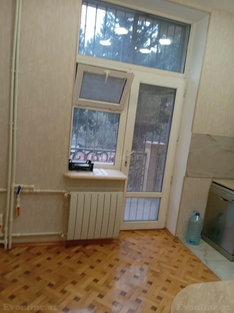 Satılır 3 otaqlı Mənzil Köhnə tikili 80 m² Sumqayıt - şəkil 7
