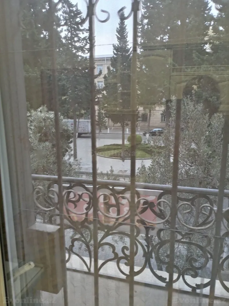 Satılır 3 otaqlı Mənzil Köhnə tikili 80 m² Sumqayıt - şəkil 12