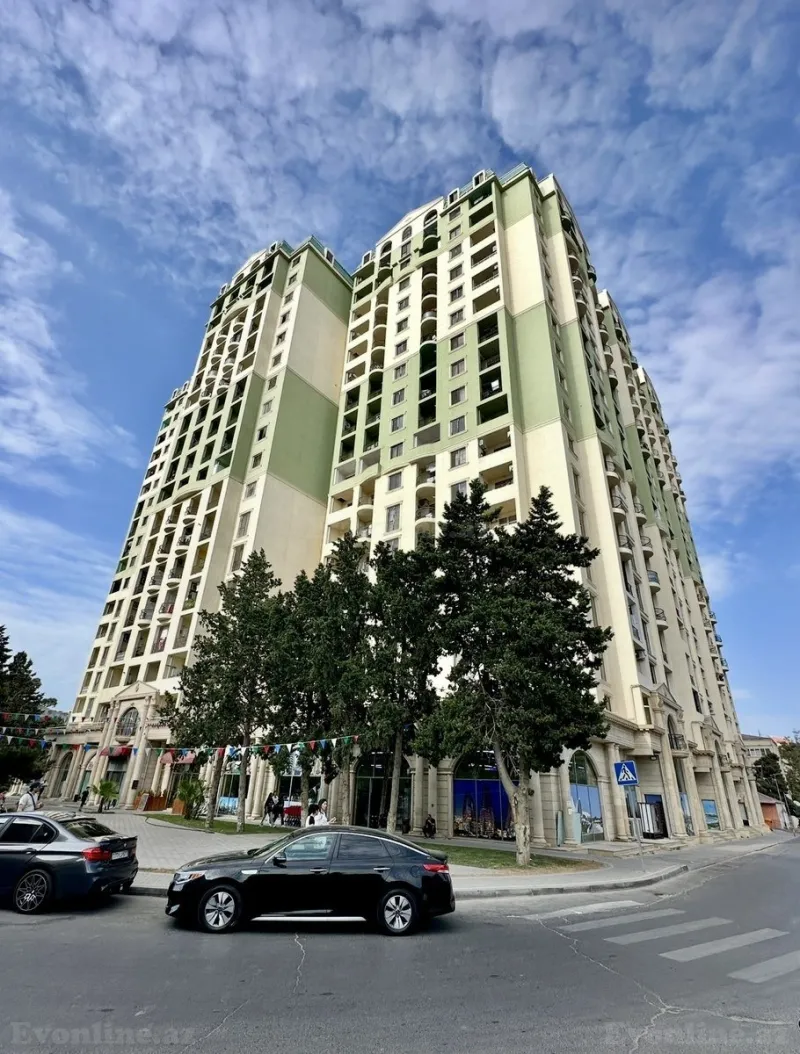 Satılır 3 otaqlı Mənzil Yeni tikili 146 m² 8-ci kilometr