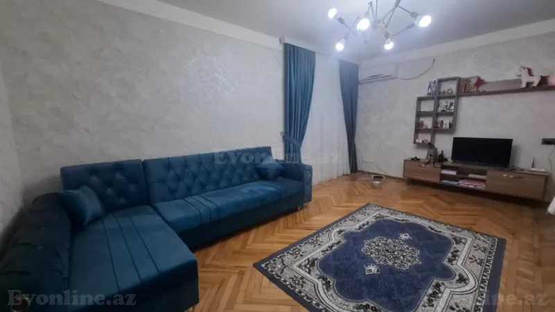 Satılır 2 otaqlı Mənzil Köhnə tikili 50 m² Yasamal