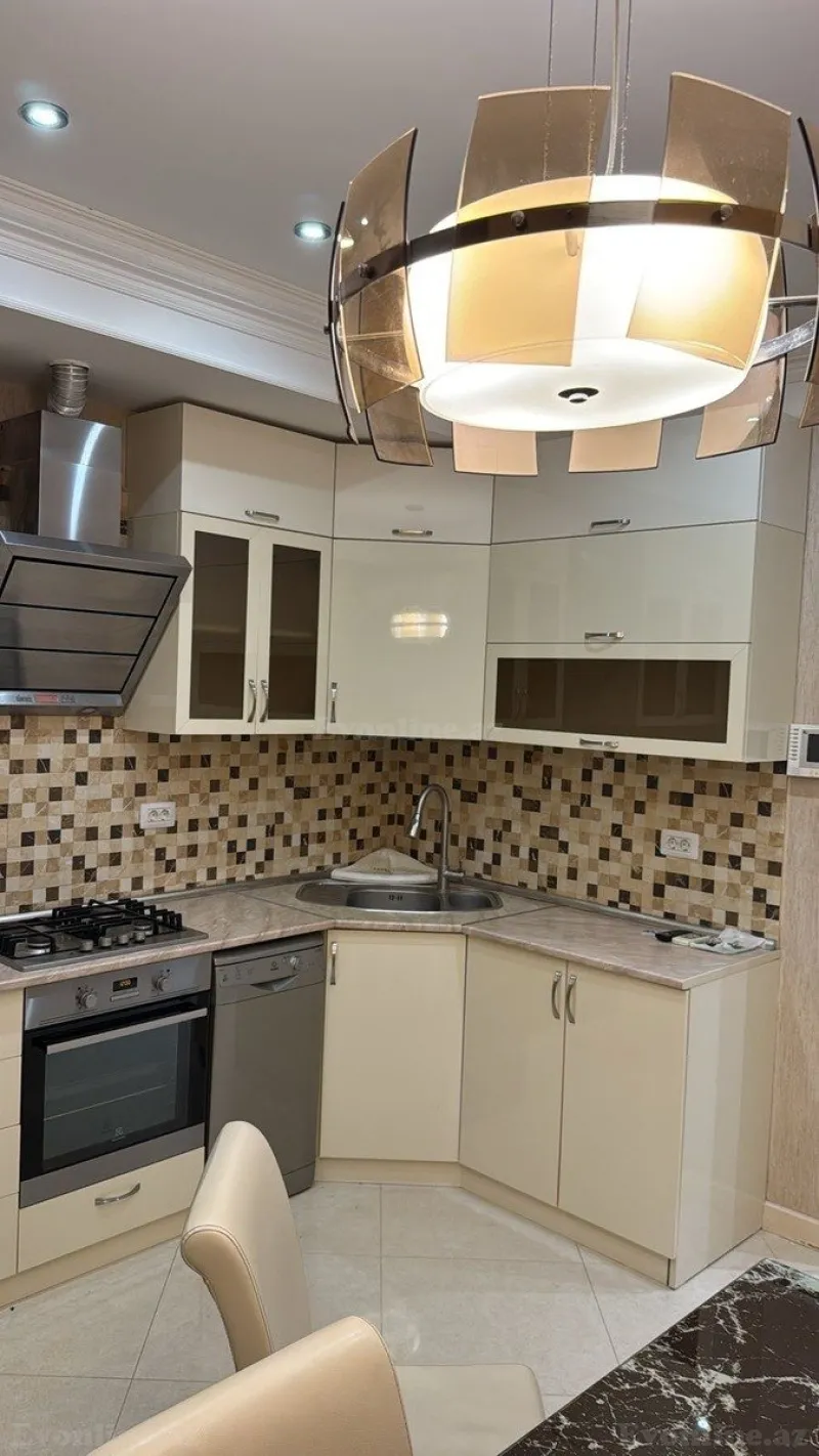 Kirayə verilir 3 otaqlı Mənzil Yeni tikili 95 m² Nizami r. - şəkil 10