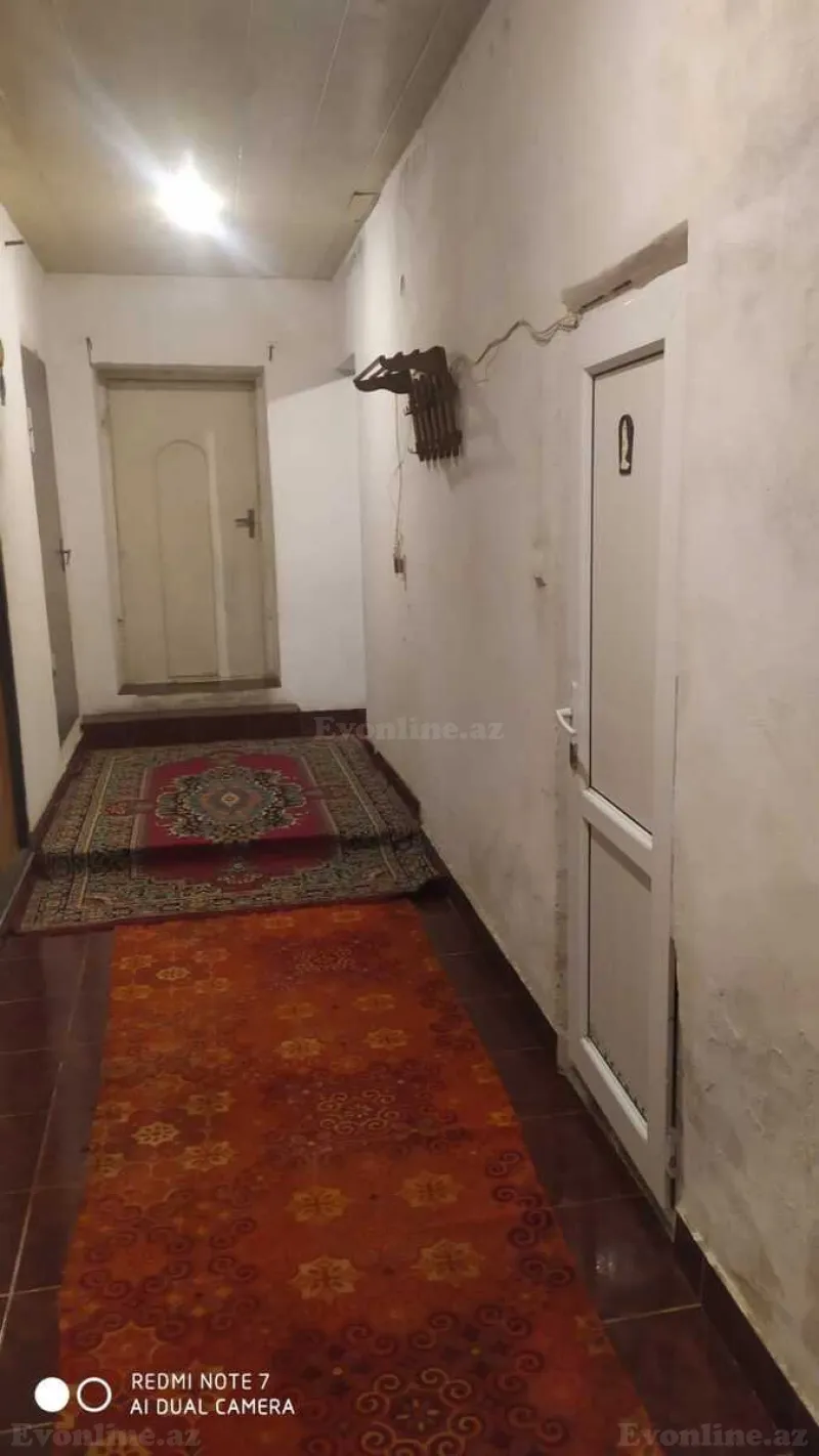 Kirayə verilir 2 otaqlı Mənzil Köhnə tikili 67 m² Böyükşor