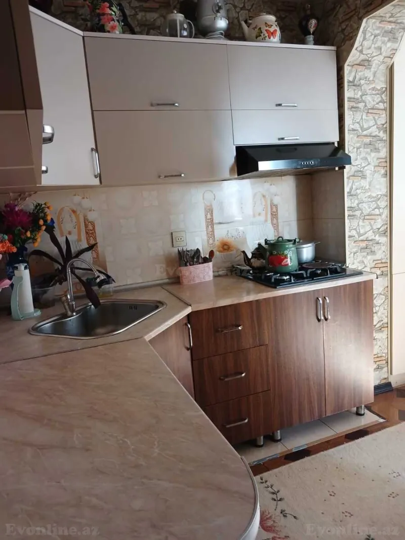 Satılır 3 otaqlı Mənzil Köhnə tikili 72 m² Köhnə Günəşli - şəkil 10