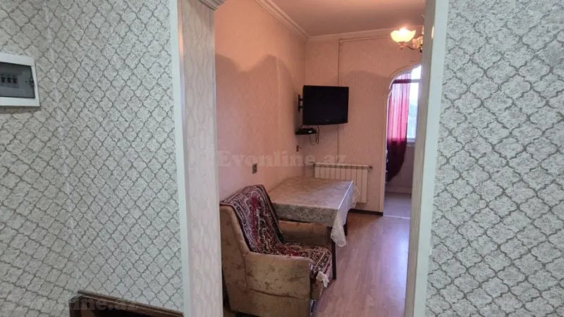 Satılır 3 otaqlı Mənzil Köhnə tikili 60 m² Əhmədli - şəkil 3