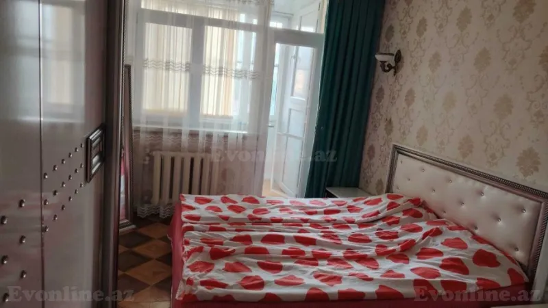 Satılır 4 otaqlı Mənzil Köhnə tikili 85 m² Həzi Aslanov m. - şəkil 3