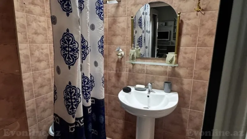 Kirayə verilir 2 otaqlı Mənzil Köhnə tikili 30 m² Bayıl - şəkil 7