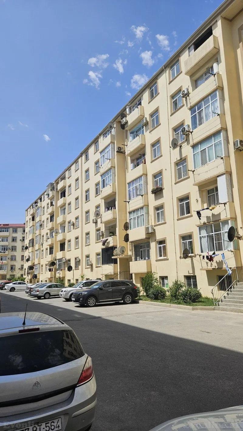 Bakı, Abşeron r., Masazırda 1 otaqlı mənzil satılır