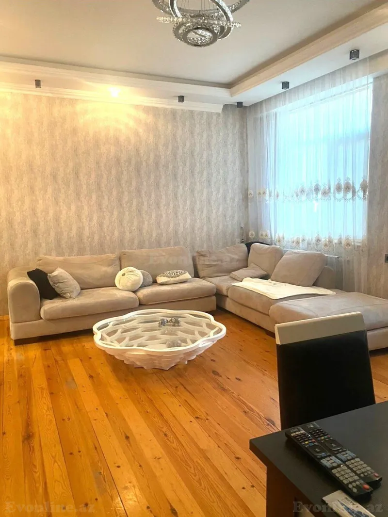 Satılır 4 otaqlı Mənzil Yeni tikili 140 m² Bayıl - şəkil 2
