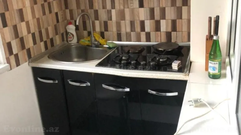 Satılır 2 otaqlı Mənzil Köhnə tikili 55 m² Gənclik m. - şəkil 5