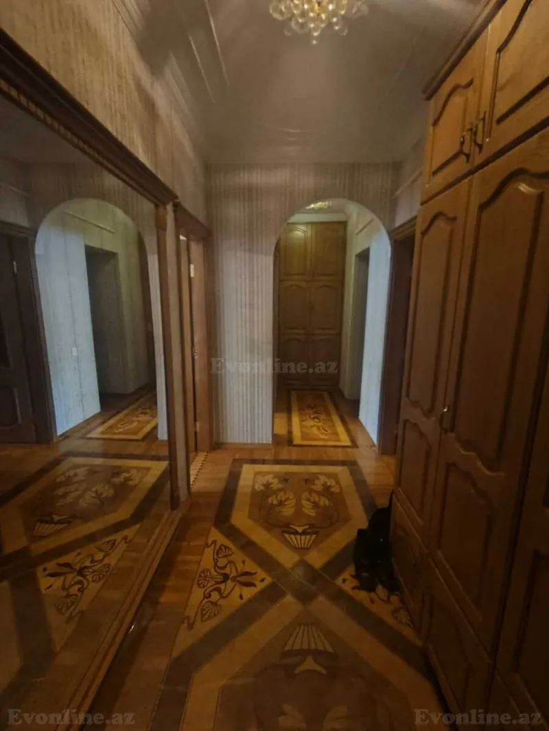 Kirayə verilir 4 otaqlı Mənzil Köhnə tikili 100 m² 7-ci mikrorayon - şəkil 19