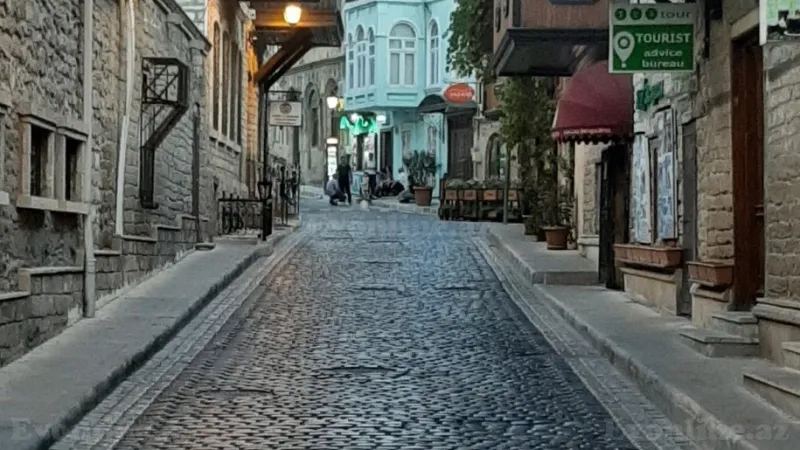 Kirayə verilir Ofis 60 m² İçərişəhər m. - şəkil 3