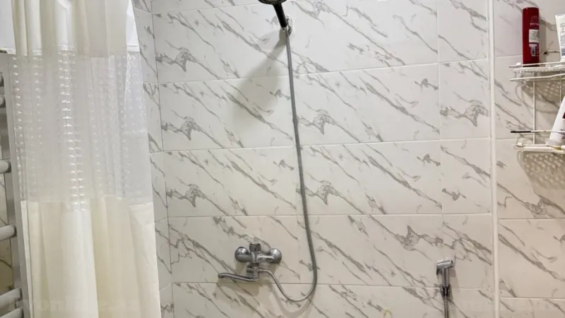 Kirayə verilir 2 otaqlı Mənzil Yeni tikili 60 m² Gənclik m. - şəkil 6