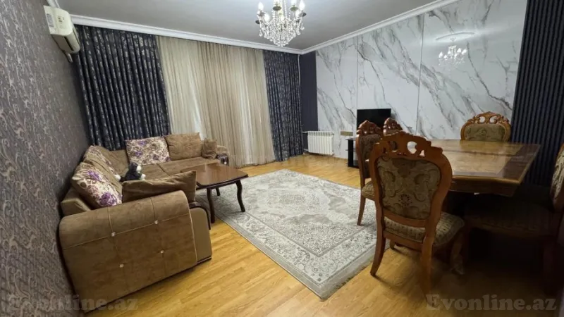 Satılır 3 otaqlı Mənzil Köhnə tikili 80 m² Səbail r.