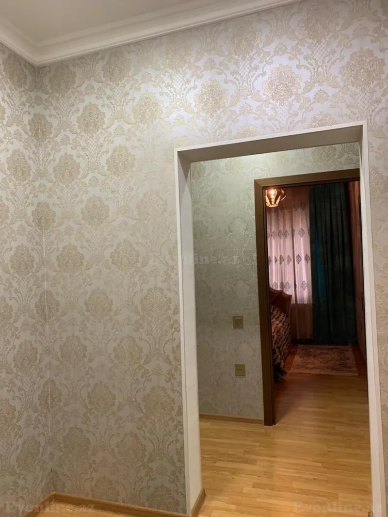 Satılır 3 otaqlı Mənzil Köhnə tikili 80 m² Səbail r. - şəkil 14