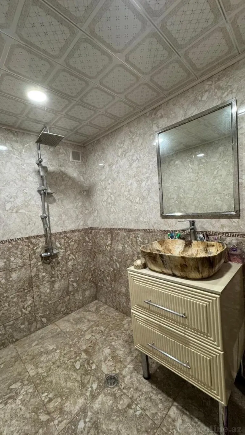 Satılır 3 otaqlı Mənzil Köhnə tikili 80 m² Səbail r. - şəkil 19