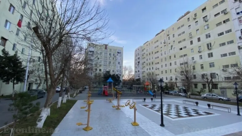 Satılır 3 otaqlı Mənzil Köhnə tikili 80 m² Səbail r. - şəkil 25