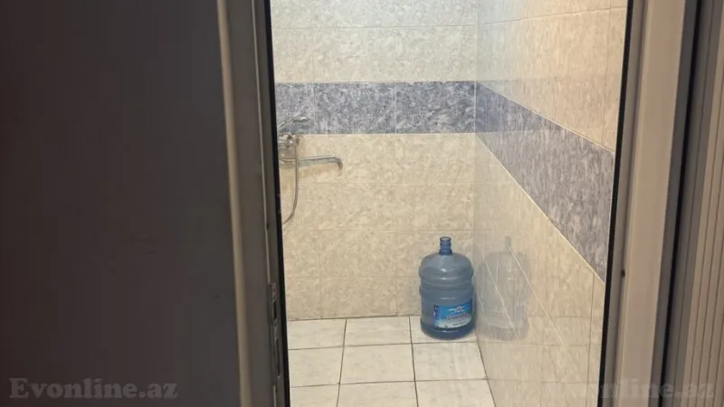 Kirayə verilir Obyekt 79 m² 4-cü mikrorayon - şəkil 14