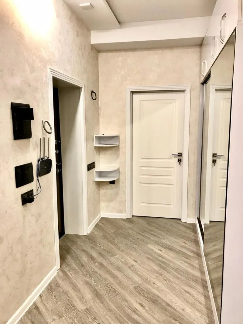 Kirayə verilir 3 otaqlı Mənzil Yeni tikili 110 m² Xətai m. - şəkil 6