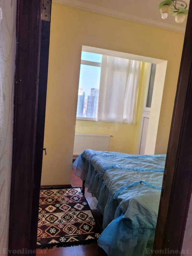 Kirayə verilir 3 otaqlı Mənzil Yeni tikili 124 m² Xətai m.