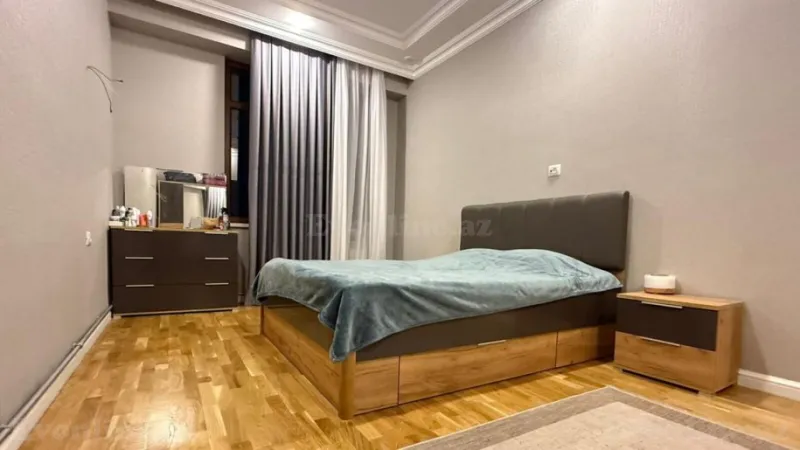 Satılır 2 otaqlı Mənzil Yeni tikili 56 m² 8 Noyabr m. - şəkil 2