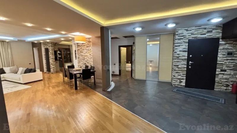 Satılır 5 otaqlı Mənzil Yeni tikili 245 m² Nizami m. - şəkil 14