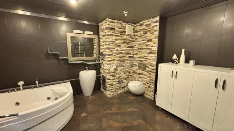 Satılır 5 otaqlı Mənzil Yeni tikili 245 m² Nizami m. - şəkil 16