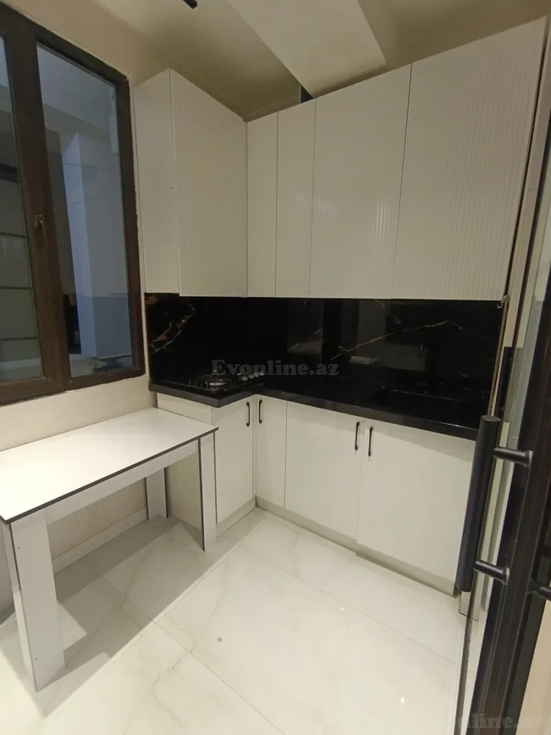 Kirayə verilir 3 otaqlı Mənzil Yeni tikili 101 m² Əhmədli