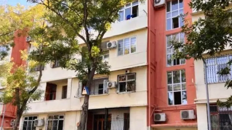 Satılır 2 otaqlı Mənzil Köhnə tikili 65 m² Sabunçu r.