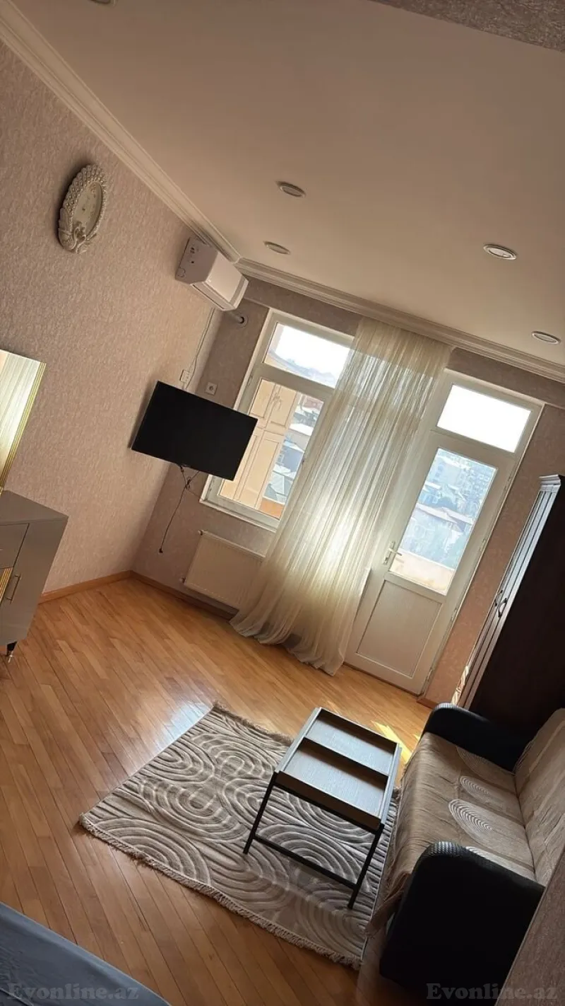 Kirayə verilir 2 otaqlı Mənzil Yeni tikili 65 m² Həzi Aslanov