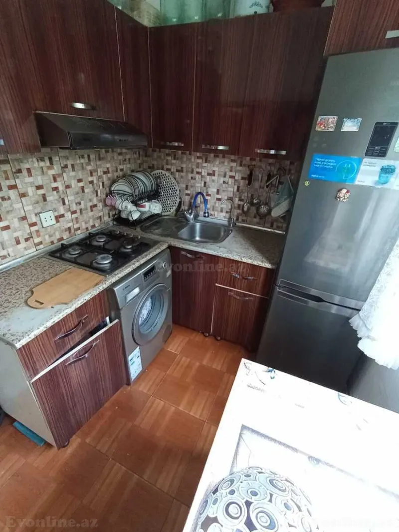 Satılır 3 otaqlı Mənzil Köhnə tikili 70 m² 5-ci mikrorayon - şəkil 12