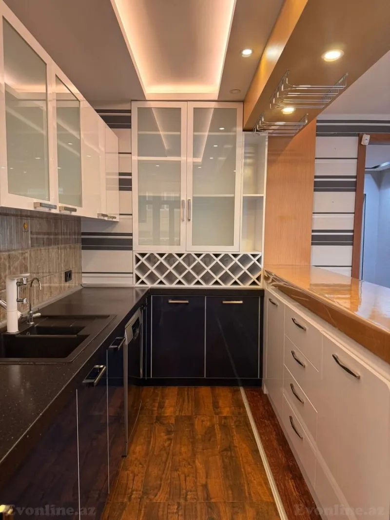 Kirayə verilir 2 otaqlı Mənzil Yeni tikili 68 m² Yeni Yasamal - şəkil 14