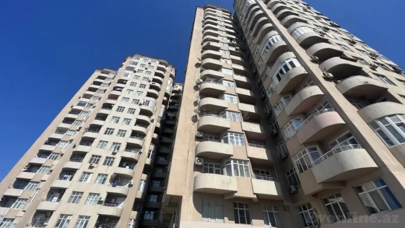 Satılır 3 otaqlı Mənzil Yeni tikili 80 m² Həzi Aslanov