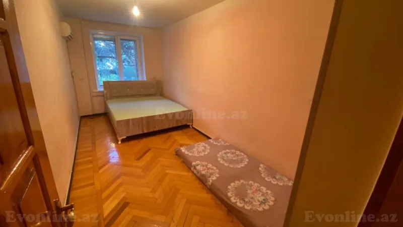 Kirayə verilir 2 otaqlı Mənzil Köhnə tikili 60 m² İnşaatçılar m. - şəkil 3