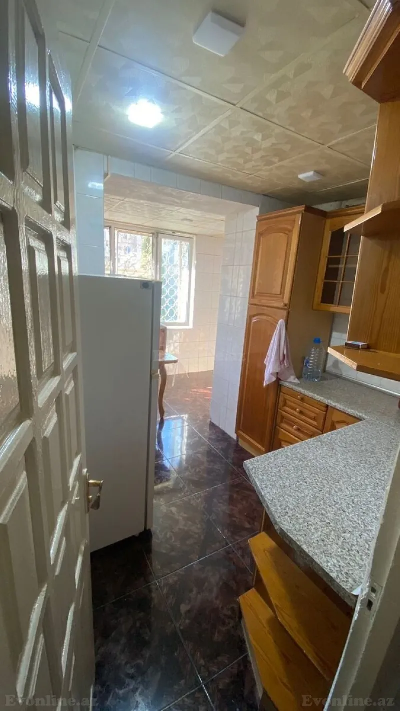 Kirayə verilir 2 otaqlı Mənzil Köhnə tikili 60 m² İnşaatçılar m. - şəkil 8