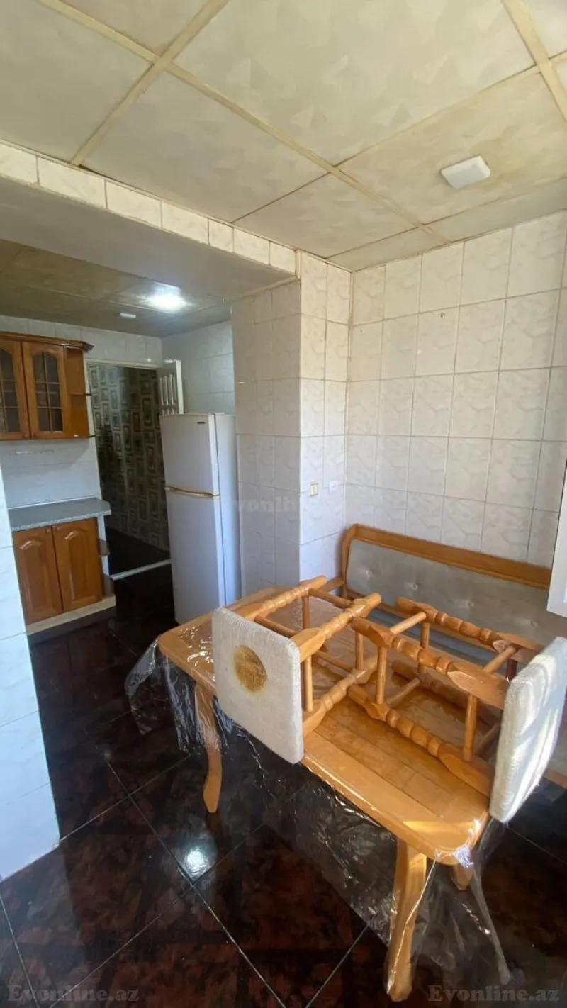 Kirayə verilir 2 otaqlı Mənzil Köhnə tikili 60 m² İnşaatçılar m. - şəkil 9