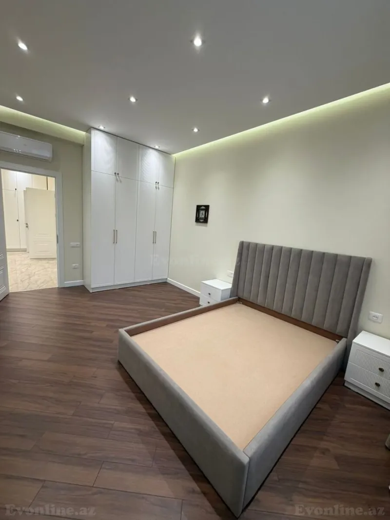 Kirayə verilir 3 otaqlı Mənzil Yeni tikili 157 m² Xətai r. - şəkil 10