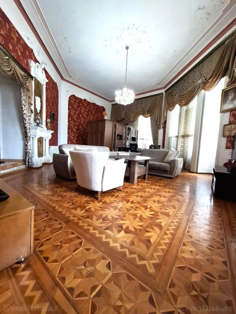 Satılır 3 otaqlı Mənzil Köhnə tikili 75 m² 28 May m. - şəkil 2