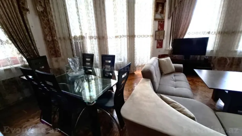 Satılır 3 otaqlı Mənzil Köhnə tikili 75 m² 28 May m. - şəkil 3