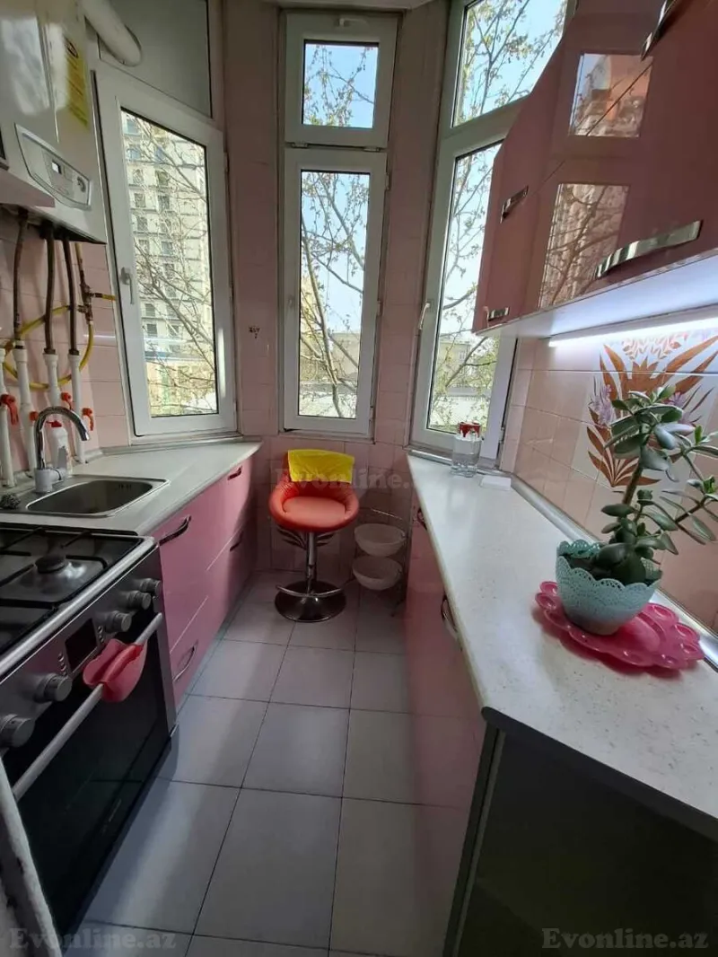 Satılır 3 otaqlı Mənzil Köhnə tikili 75 m² 28 May m. - şəkil 12