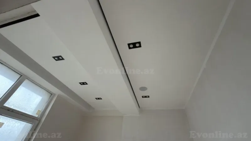 Satılır 2 otaqlı Mənzil Yeni tikili 60 m² 7-ci mikrorayon - şəkil 3