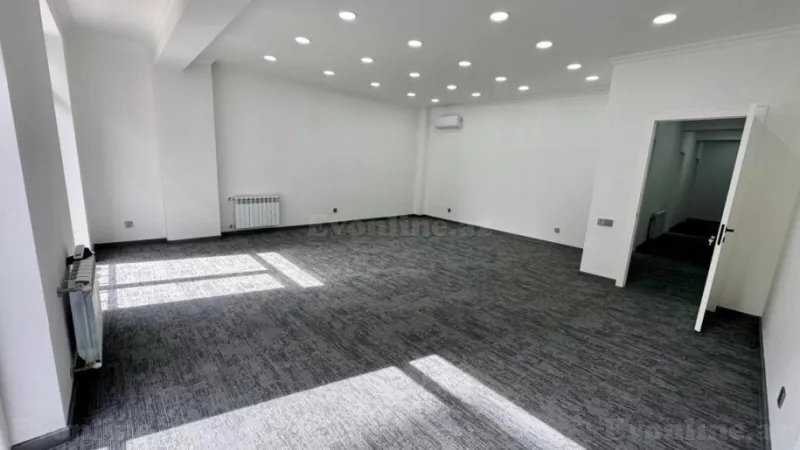 Kirayə verilir Ofis 400 m² Nəsimi r. - şəkil 2