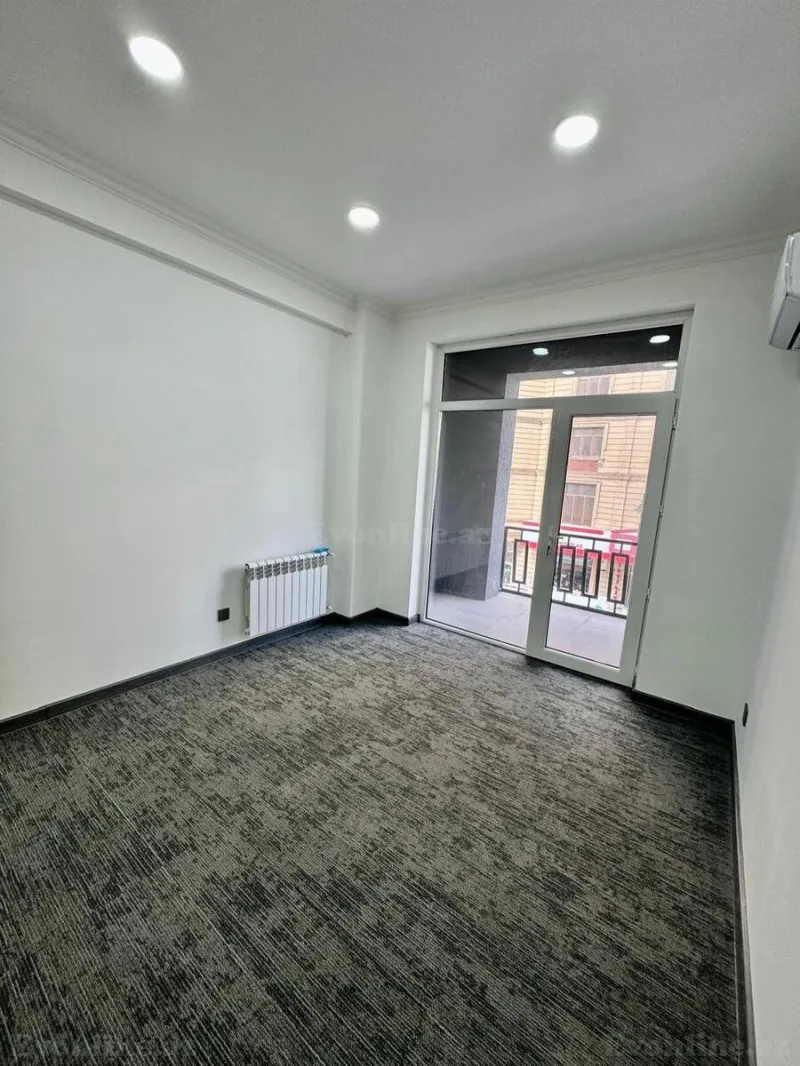 Kirayə verilir Ofis 400 m² Nəsimi r. - şəkil 13