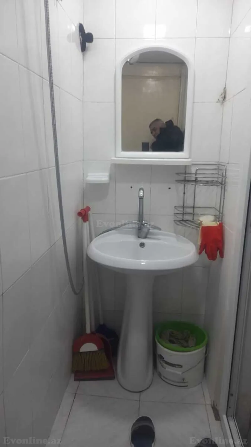 Satılır 1 otaqlı Mənzil Köhnə tikili 35 m² 4-cü mikrorayon - şəkil 7