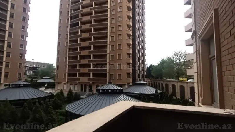 Satılır 2 otaqlı Mənzil Yeni tikili 120 m² 28 May m. - şəkil 2