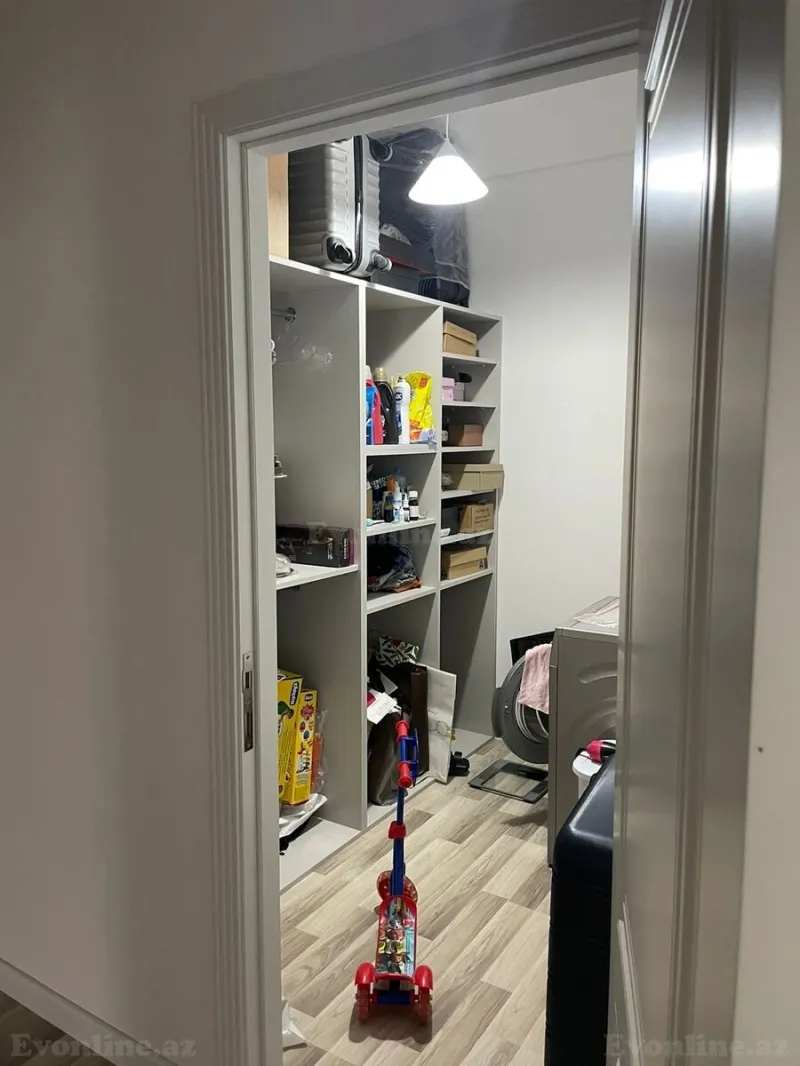 Kirayə verilir 3 otaqlı Mənzil Yeni tikili 150 m² Neftçilər m. - şəkil 8