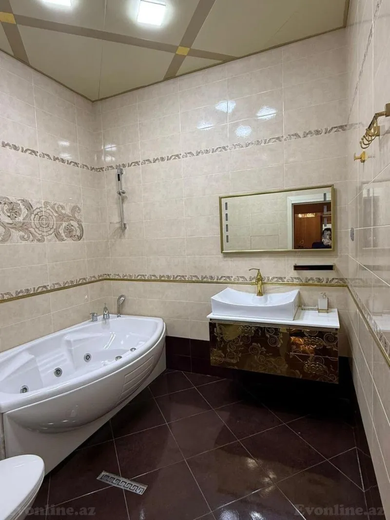 Kirayə verilir 4 otaqlı Mənzil Yeni tikili 160 m² Nizami m. - şəkil 10